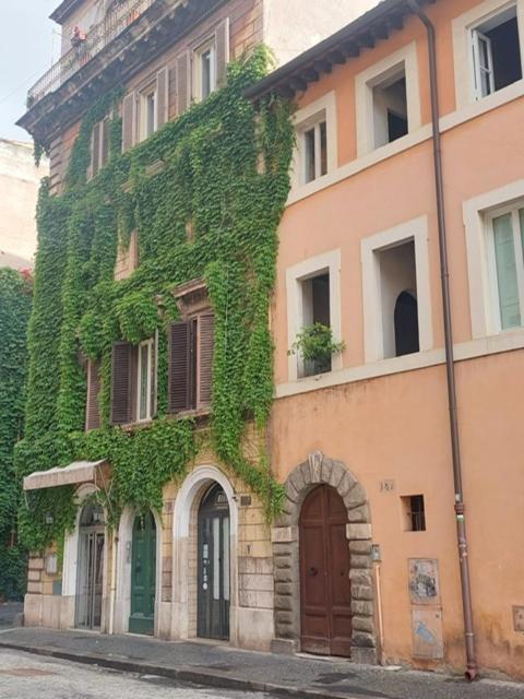 Lejlighed Borgo Pio 182 Vatican